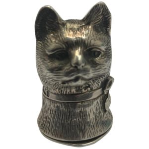 Silver Cat Vesta with Hinged Lid